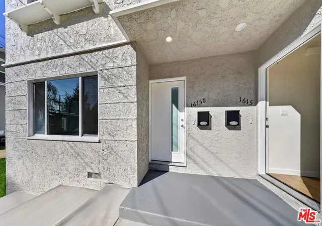 Photo 3 of Multi family home for sale at 1615 S Adams St, Glendale, CA 91205 | MLS# 26876995 | Listing updated on 2026-09-26