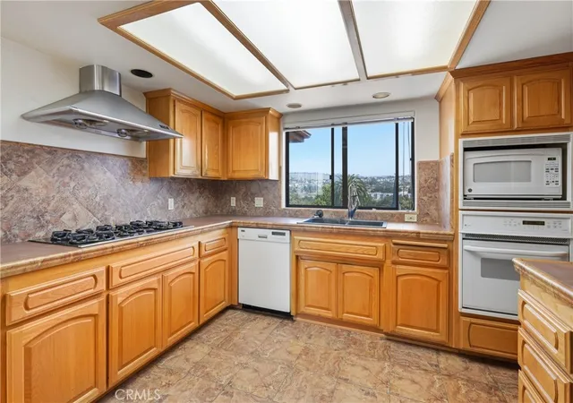 Photo 4 of Single family home for sale at 887 N 5Th, Grover Beach, CA 93433 | MLS# PI26187665 | Listing updated on 2026-10-29