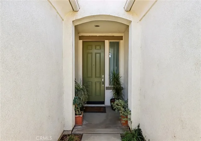 Photo 3 of Single family home for sale at 5365 Paseo Famosa, Hemet, CA 92545 | MLS# SW26188021 | Listing updated on 2026-10-01
