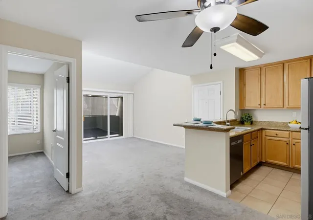Listing Photo 4 - Condo for sale in building located at 3456 Castle Gln Dr, San Diego, CA 92123 - Unit #256
