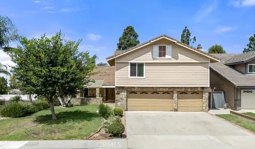 Single family home for sale at 7147 E Columbus Dr, Anaheim Hills, CA 92807 | MLS# PW26185613