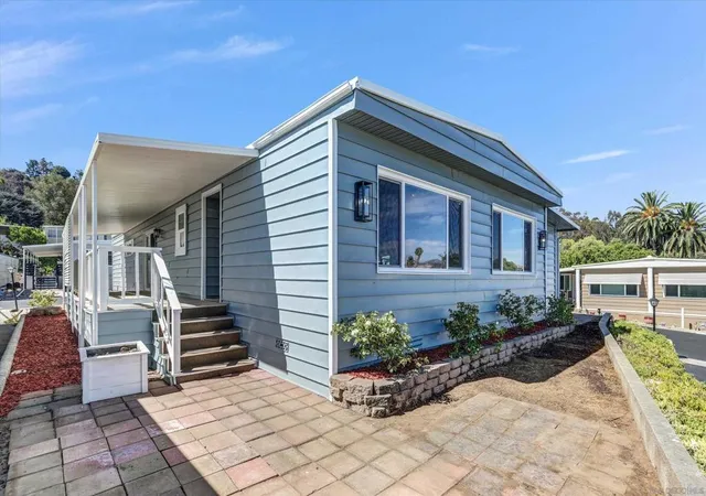 Photo 2 of Manufactured home for sale at 1440 S Orange Ave #111, El Cajon, CA 92020 | MLS# 260021028SD | Listing updated on 2026-10-10