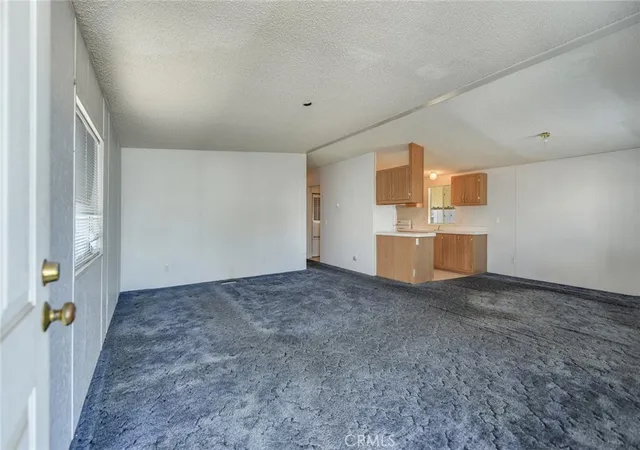 Photo 2 of Manufactured home for sale at 4000 Pierce #315, Riverside, CA 92505 | MLS# IV26186244 | Listing updated on 2026-09-13