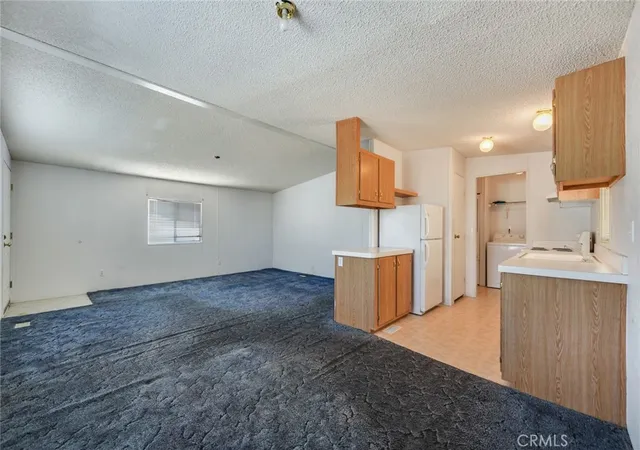 Photo 4 of Manufactured home for sale at 4000 Pierce #315, Riverside, CA 92505 | MLS# IV26186244 | Listing updated on 2026-09-13