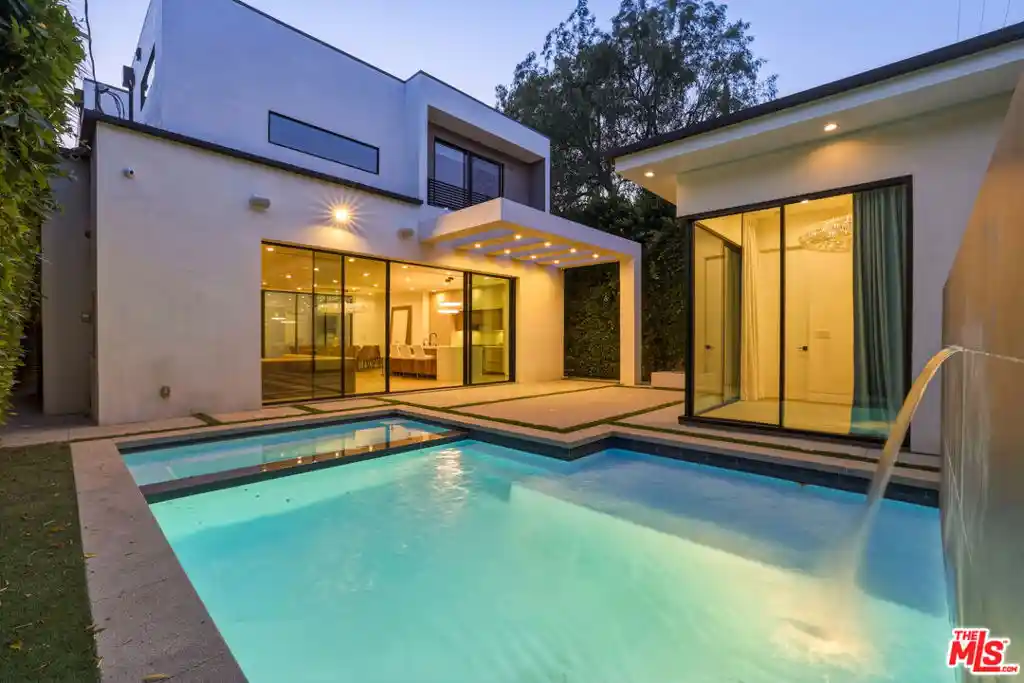 Single family home for sale at 5316 Lennox Ave, Sherman Oaks, CA 91401 | MLS# 26897069