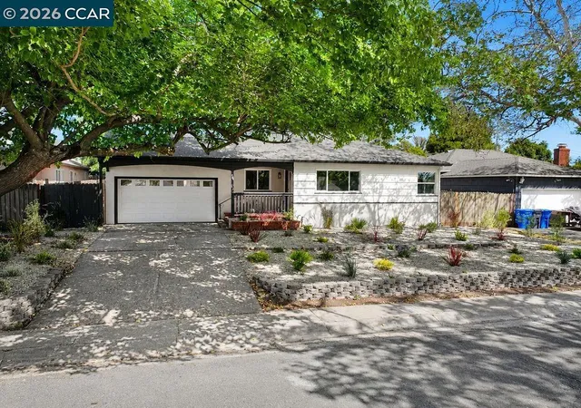 Photo 2 of Sale Pending at 1024 Mariposa St, Vallejo, CA 94590 | MLS# 41146392 | Listing updated on 2026-09-13