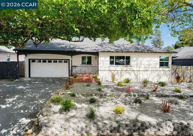 Photo 3 of Sale Pending at 1024 Mariposa St, Vallejo, CA 94590 | MLS# 41146392 | Listing updated on 2026-09-13