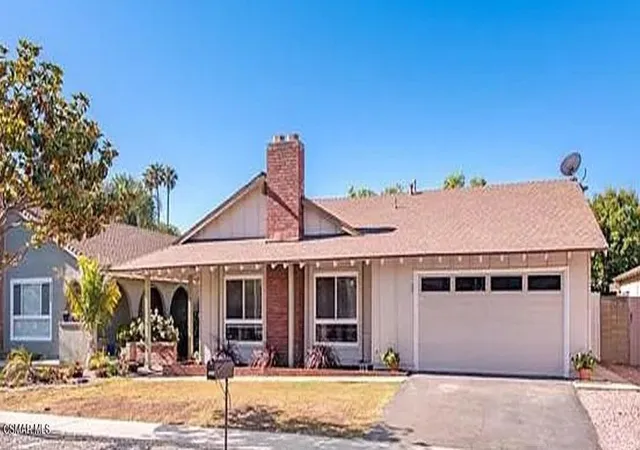 Photo 1 of Single family home for sale at 2370 Larch St, Simi Valley, CA 93065 | MLS# 226004103 | Listing updated on 2026-09-23