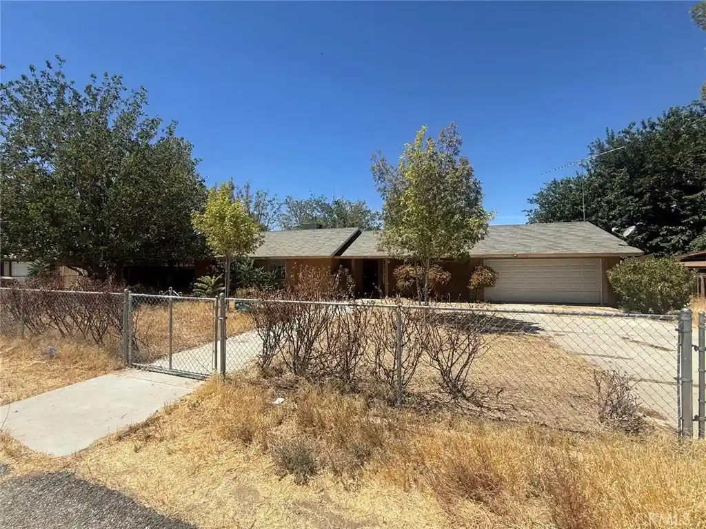 Photo 1 of Single family home for sale at 41111 172nd E, Lancaster, CA 93535 | MLS# SR26188402 | Listing updated on 2026-08-28
