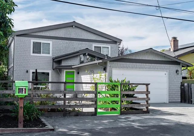 Photo 1 of Single family home for sale at 225 Florence Dr, Aptos, CA 95003 | MLS# ML82059039 | Listing updated on 2026-09-21