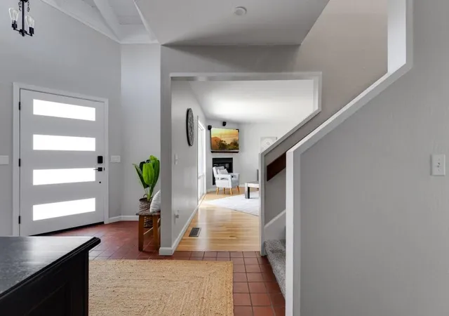 Photo 3 of Single family home for sale at 225 Florence Dr, Aptos, CA 95003 | MLS# ML82059039 | Listing updated on 2026-09-21