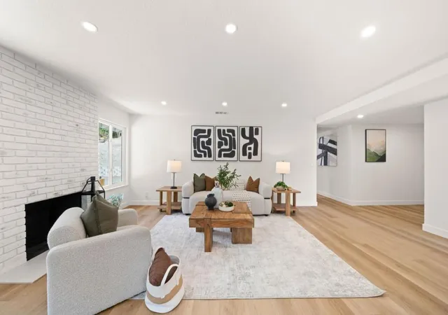 Photo 4 of Single family home for sale at 901 Boulder Dr, San Jose, CA 95132 | MLS# ML82059257 | Listing updated on 2026-10-12