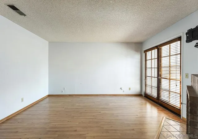 Photo 2 of Townhouse for sale at 1415 Summit Dr, Chula Vista, CA 91910 | MLS# 260021047SD | Listing updated on 2026-09-29