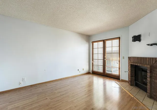 Photo 3 of Townhouse for sale at 1415 Summit Dr, Chula Vista, CA 91910 | MLS# 260021047SD | Listing updated on 2026-09-29