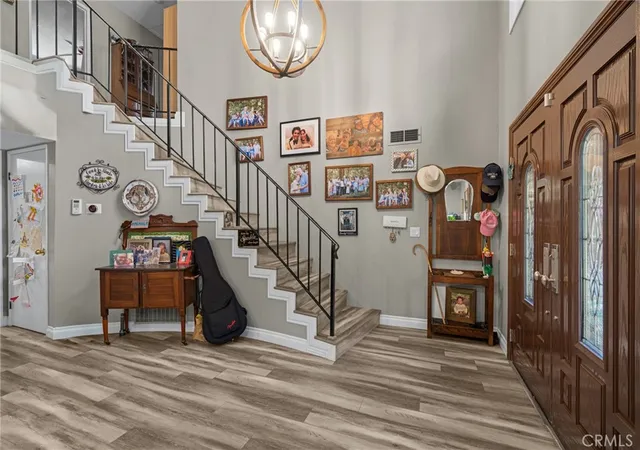 Photo 3 of Sale Pending at 22855 Sparrowdell, Calabasas, CA 91302 | MLS# BB26182939 | Listing updated on 2026-10-02