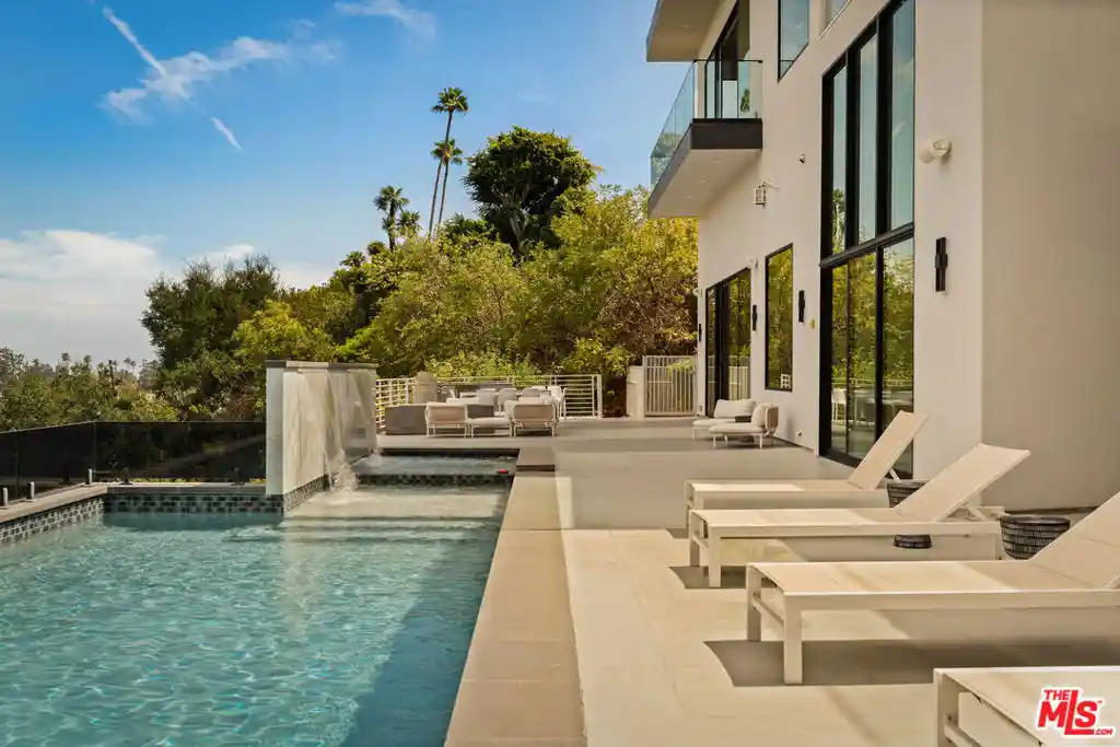Photo 1 of Mansion for sale at 1490 San Remo Dr, Los Angeles, CA 90272 | MLS# 26876469 | Listing updated on 2026-10-30
