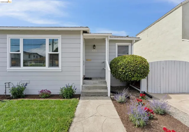 Photo 2 of Sale Pending at 673 39th Street, Richmond, CA 94805 | MLS# 41146441 | Listing updated on 2026-09-18