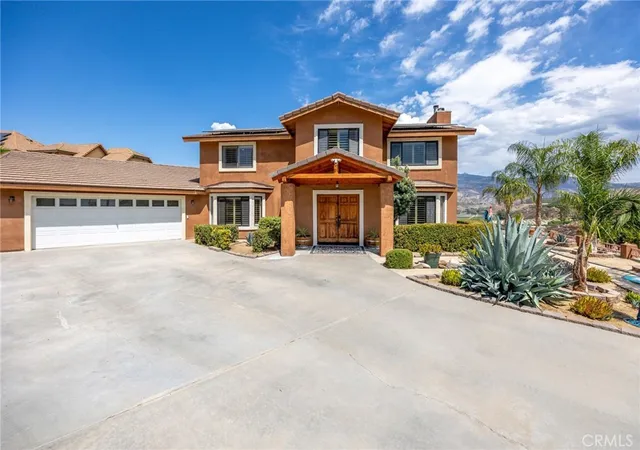 Photo 1 of Single family home for sale at 45540 Denizen Heights, Hemet, CA 92544 | MLS# SW26188586 | Listing updated on 2026-09-25
