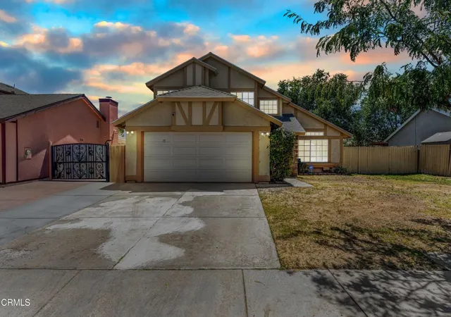 Photo 1 of Single family home for sale at 812 W Ave H 5, Lancaster, CA 93534 | MLS# V1-38439 | Listing updated on 2026-10-02