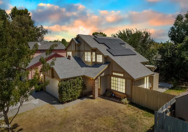 Photo 2 of Single family home for sale at 812 W Ave H-5, Lancaster, CA 93534 | MLS# V1-38439 | Listing updated on 2026-10-02