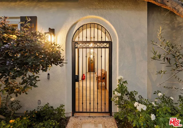 Photo 1 of Sale Pending at 7585 Shore Cliff Dr, Los Angeles, CA 90045 | MLS# 26870639 | Listing updated on 2026-09-23