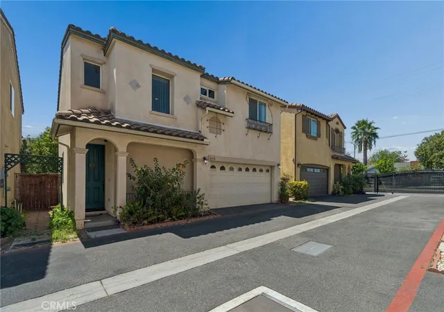 Photo 2 of Townhouse for sale at 11379 Villa Del Sol, Pacoima, CA 91331 | MLS# CV26188391 | Listing updated on 2026-09-24