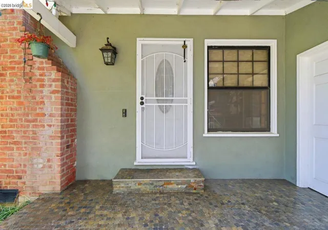 Photo 3 of Single family home for sale at 209 Fleming Ave, Vallejo, CA 94590 | MLS# 41146451 | Listing updated on 2026-10-01