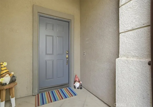 Photo 4 of Single family home for sale at 43646 Rialto, Lancaster, CA 93535 | MLS# SR26174734 | Listing updated on 2026-10-11