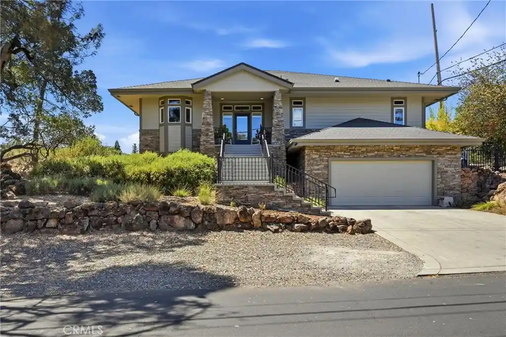Photo 1 of Single family home for sale at 18317 N Shore, Hidden Valley Lake, CA 95467 | MLS# LC26188529 | Listing updated on 2026-10-19
