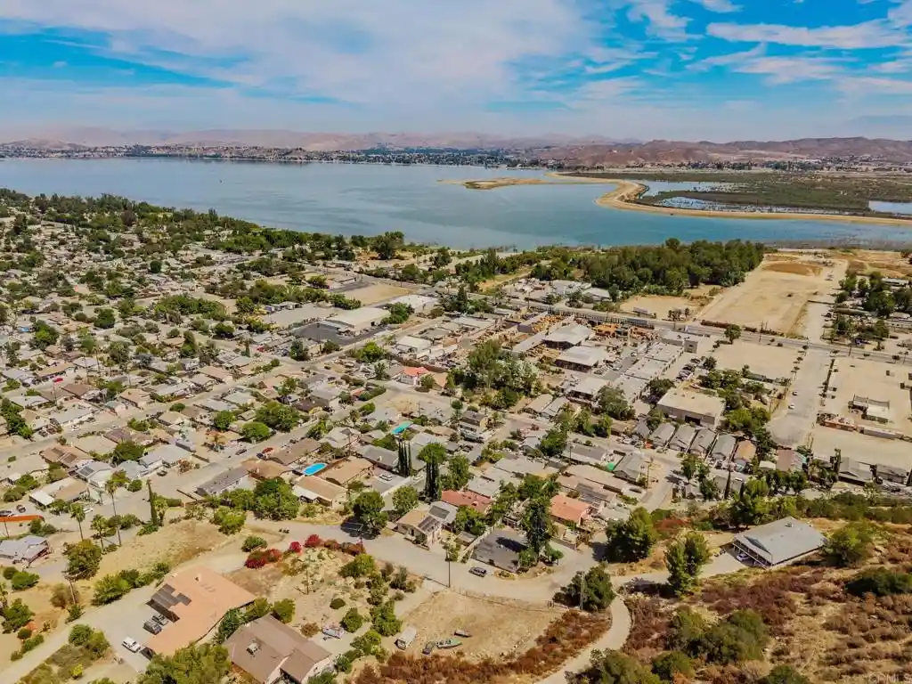 Photo 1 of Single family home for sale at 33200 Benner Street, Lake Elsinore, CA 92530 | MLS# PTP2606563 | Listing updated on 2026-10-15
