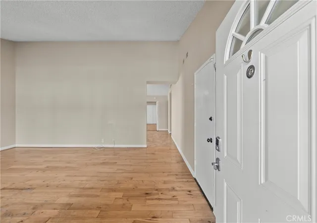 Photo 2 of Single family home for sale at 5695 Bloomfield, Simi Valley, CA 93063 | MLS# SR26186943 | Listing updated on 2026-09-06