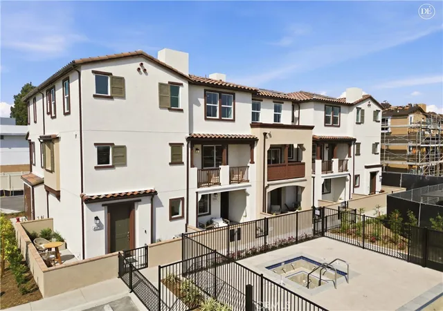 Photo 2 of Townhouse for sale at 6626 Via Vista, Pico Rivera, CA 90660 | MLS# IV26188703 | Listing updated on 2026-10-12
