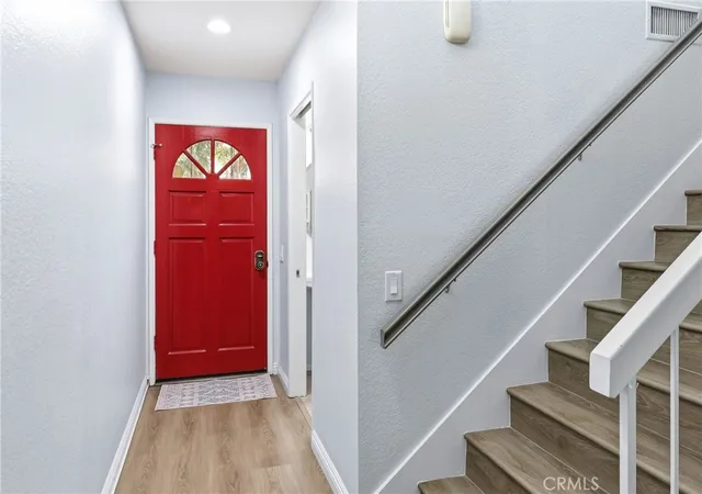 Photo 4 of Townhouse for sale at 563 Wayland Ct, Claremont, CA 91711 | MLS# CV26188750 | Listing updated on 2026-09-13