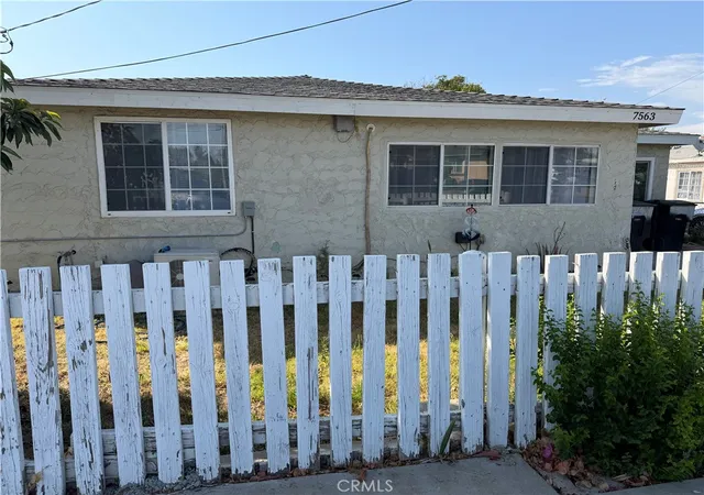 Photo 2 of Multi family home for sale at 7563 Lincoln, Riverside, CA 92504 | MLS# DW26188784 | Listing updated on 2026-10-05