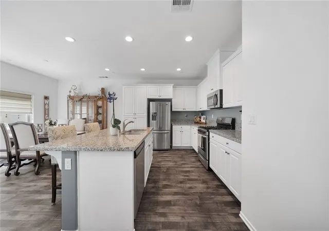Photo 3 of Condo for sale at 24289 Bay Laurel Ave, Murrieta, CA 92562 | MLS# SW26179618 | Listing updated on 2026-10-03