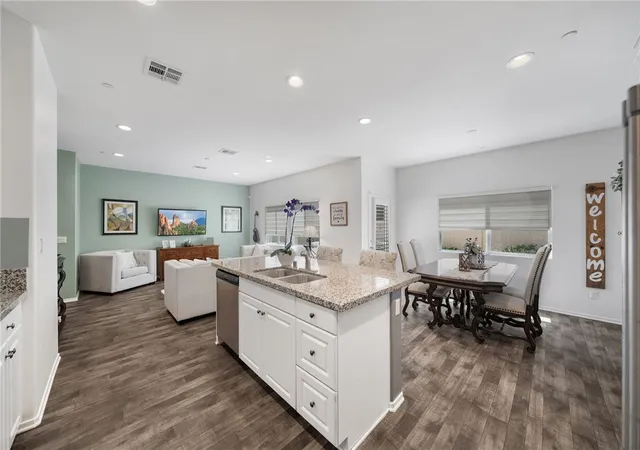 Photo 4 of Condo for sale at 24289 Bay Laurel Ave, Murrieta, CA 92562 | MLS# SW26179618 | Listing updated on 2026-10-03