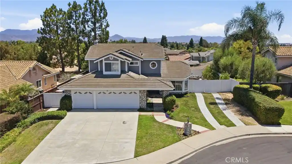 Photo 1 of Sale Pending at 696 Corte Vina, Camarillo, CA 93010 | MLS# SR26185542 | Listing updated on 2026-10-19