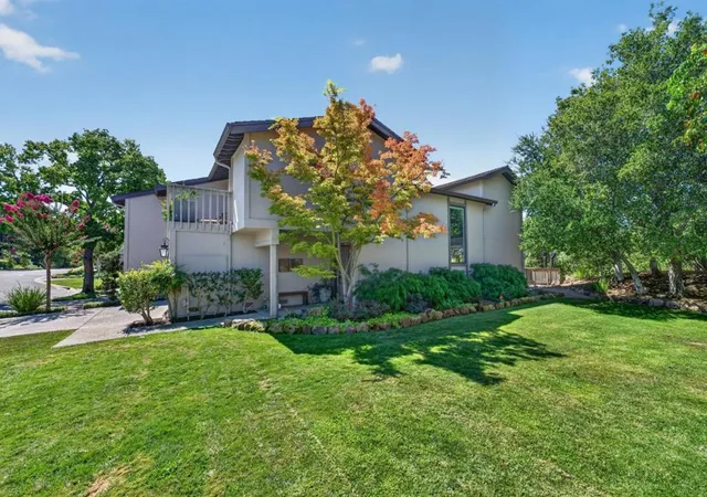 Photo 2 of Sale Pending at 159 Altura Vista Vista, Los Gatos, CA 95032 | MLS# ML82059324 | Listing updated on 2026-09-21