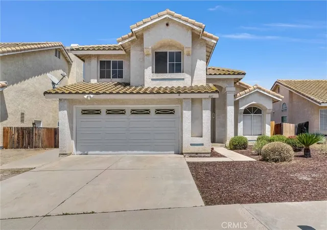 Photo 1 of Single family home for sale at 661 La Cumbre, Corona, CA 92879 | MLS# IG26188803 | Listing updated on 2026-09-25