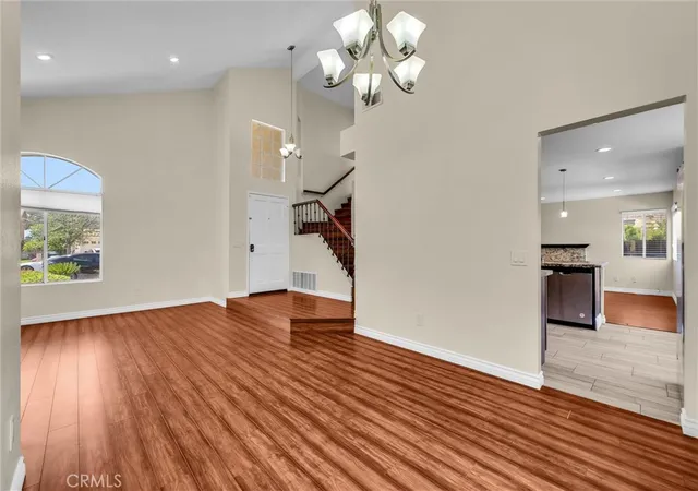 Photo 4 of Single family home for sale at 661 La Cumbre, Corona, CA 92879 | MLS# IG26188803 | Listing updated on 2026-09-25