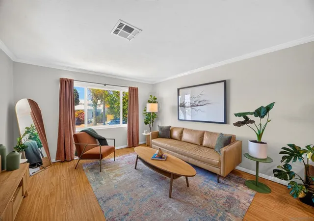 Listing Photo 2 - Condo for sale in building located at 4094 Mississippi, San Diego, CA 92104 - Unit #5