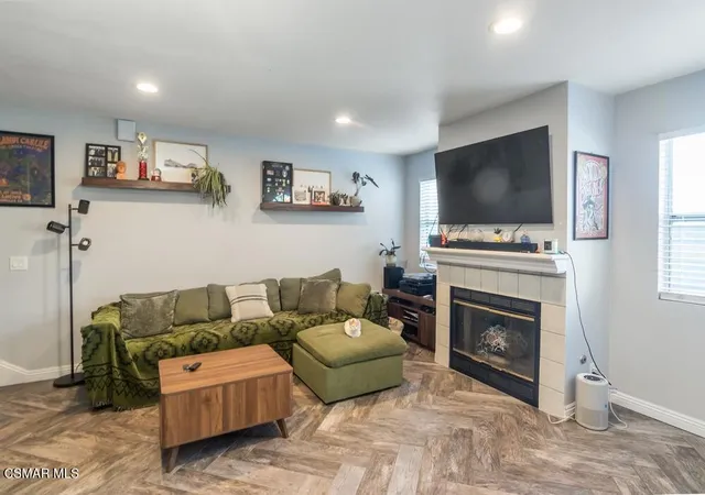 Photo 3 of Townhouse for sale at 3974 Cochran St #80, Simi Valley, CA 93063 | MLS# 226004111 | Listing updated on 2026-09-22