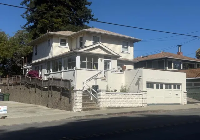 Photo 1 of Multi family home for sale at 511 Capitola Ave, Capitola, CA 95010 | MLS# ML82059281 | Listing updated on 2026-10-01