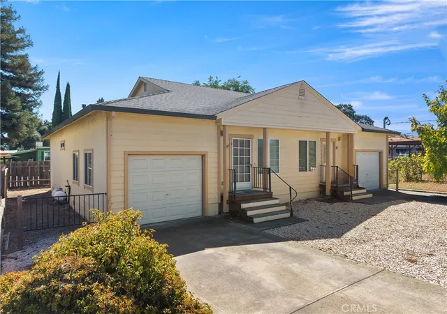 Photo 1 of Multi family home for sale at 85 Royale Ave, Lakeport, CA 95453 | MLS# LC26188286 | Listing updated on 2026-10-28