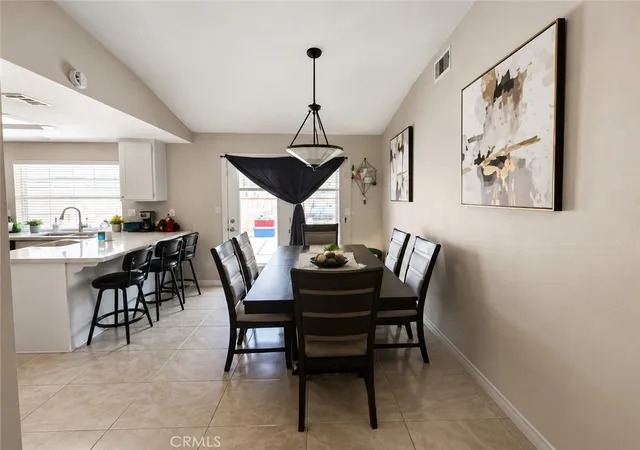 Photo 2 of Single family home for sale at 2737 La Vida Dr, Lancaster, CA 93535 | MLS# PW26188966 | Listing updated on 2026-09-22
