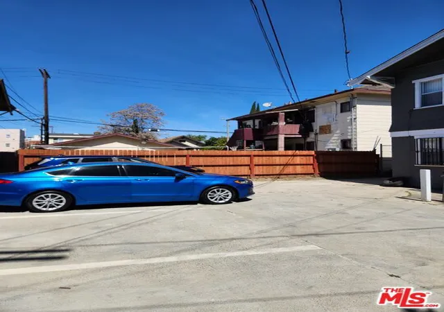 Photo 3 of Multi family home for sale at 4207 S Flower St, Los Angeles, CA 90037 | MLS# 26894629 | Listing updated on 2026-09-04