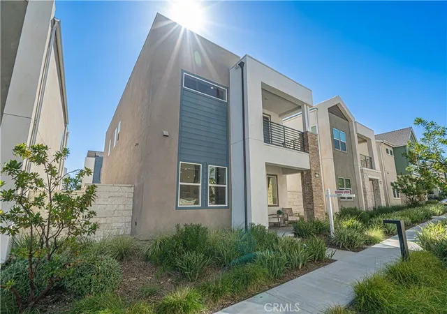 Photo 1 of Single family home for sale at 27513 Feathery Cassia, Valencia, CA 91381 | MLS# SR26188968 | Listing updated on 2026-10-11