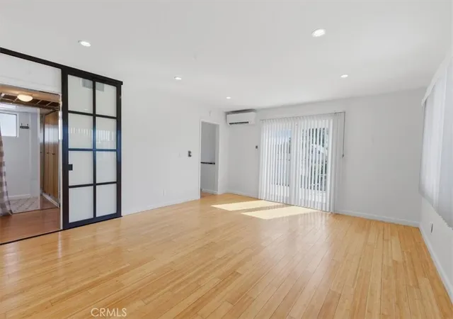 Photo 4 of Sale Pending at 1115 Cordova St #123, Pasadena, CA 91106 | MLS# SB26188872 | Listing updated on 2026-09-29