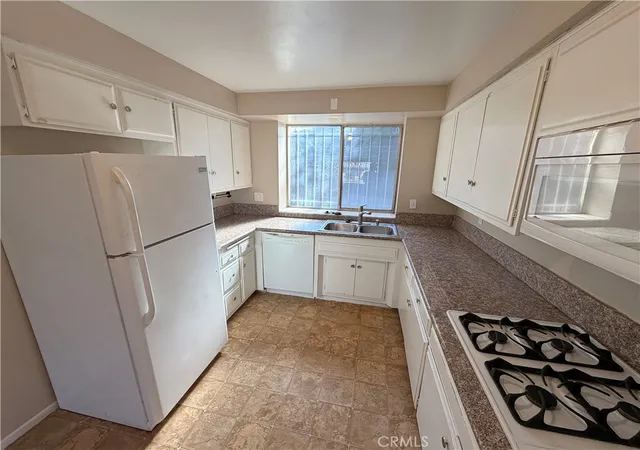 Photo 3 of Single family home for sale at 19442 Cliveden, Carson, CA 90746 | MLS# IV26187849 | Listing updated on 2026-10-01