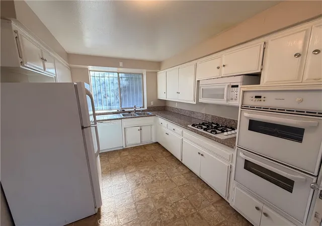 Photo 3 of Single family home for sale at 19442 Cliveden, Carson, CA 90746 | MLS# IV26187849 | Listing updated on 2026-10-01